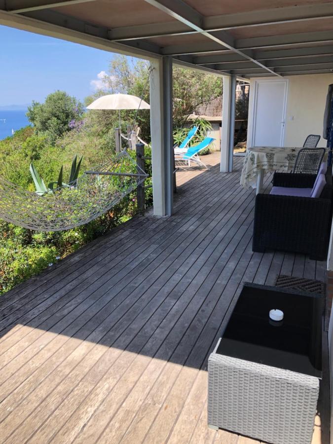 Les Oreades, Studio Le Marin Avec Vue Mer Imprenable Apartment Ile du Levant Luaran gambar