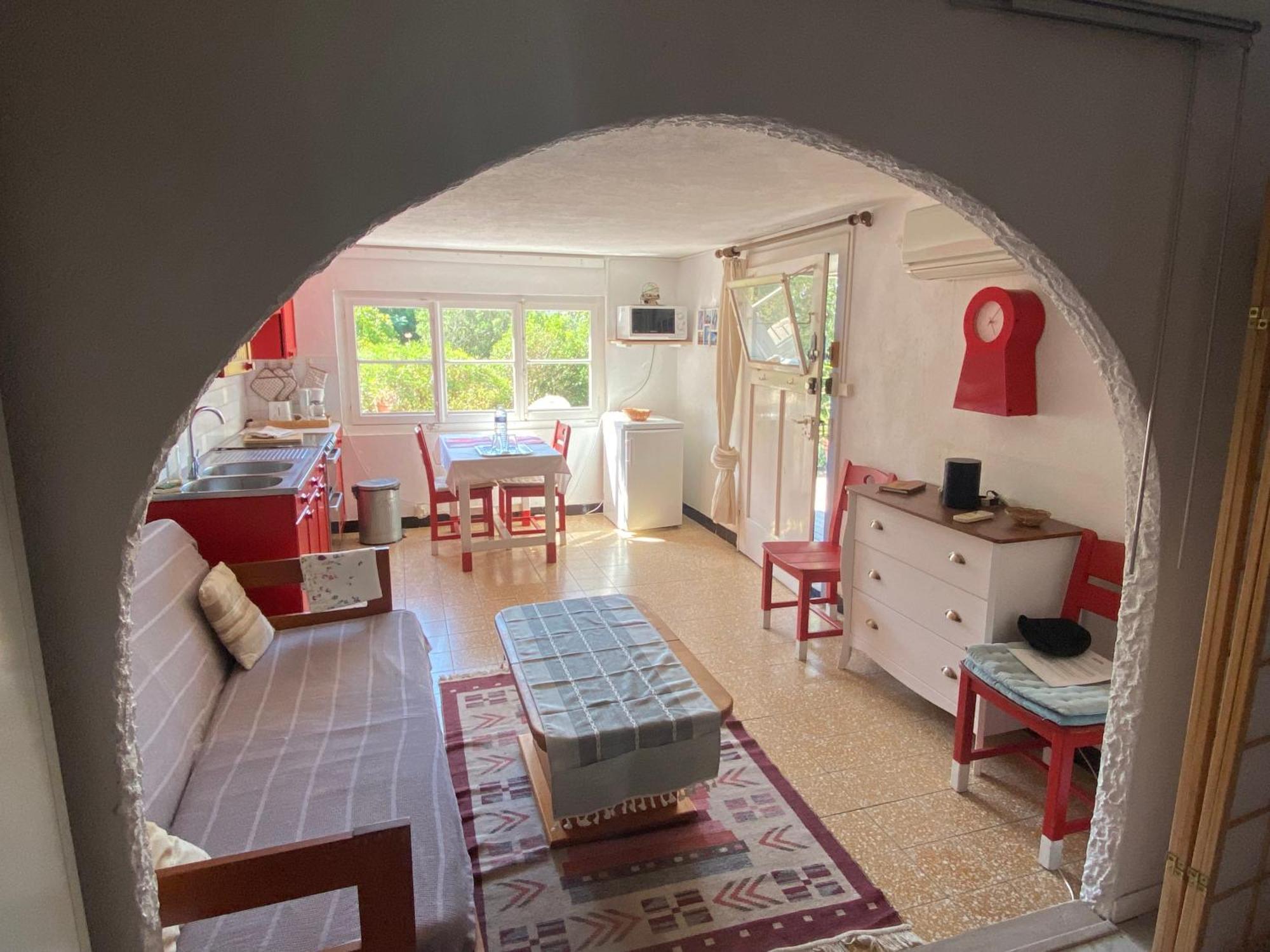 Les Oreades, Studio Le Marin Avec Vue Mer Imprenable Apartment Ile du Levant Luaran gambar